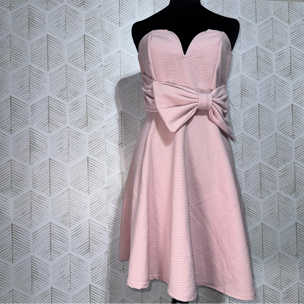 Charlotte Russe Short Pink Blush Strapless Sweetheart Bow Mini Dress Size M NWT